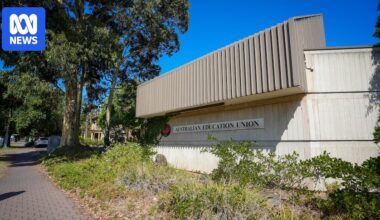 More modern buildings being added to SA heritage list, as owners raise concerns