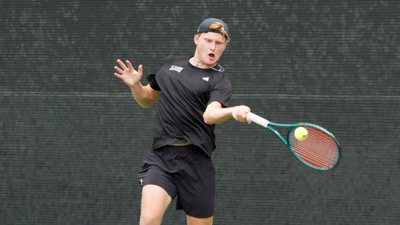 Win Streak Ends Against No. 16 Toreros