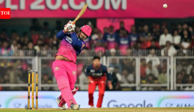 'Sir, kal se cricket khel sakte hain?': What Vaibhav Sooryavanshi asked the doctors after being hit on the helmet | Cricket News