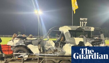 Australia’s demolition derby collides with safety rules as fans fight to save the ‘oddball’ motor sport | Rural and regional Australia