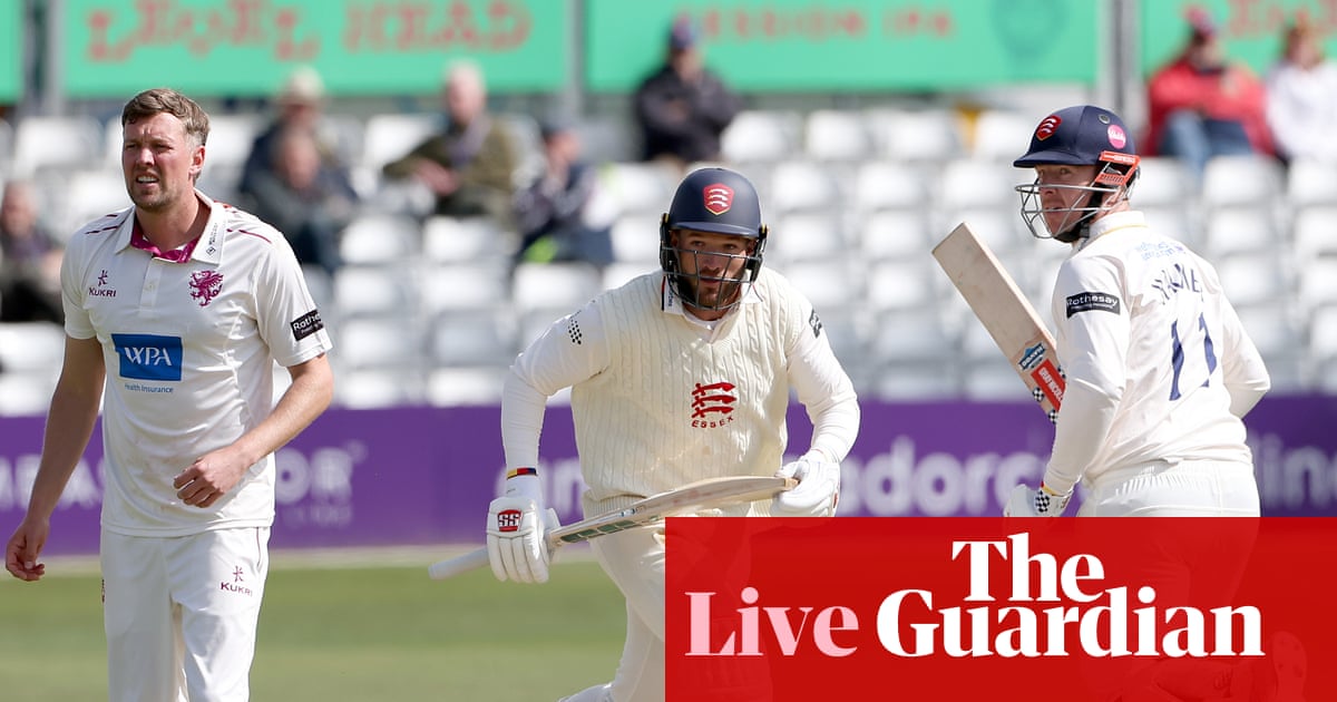 Essex v Somerset, Notts v Glamorgan and more: county cricket, day three – live | County Championship