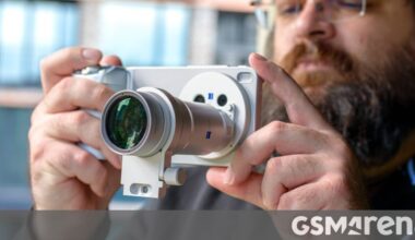 Unboxing the vivo X300 Ultra Photography kit