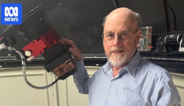 National medal for backyard astronomer Chris Stockdale who helped discover 100 exoplanets