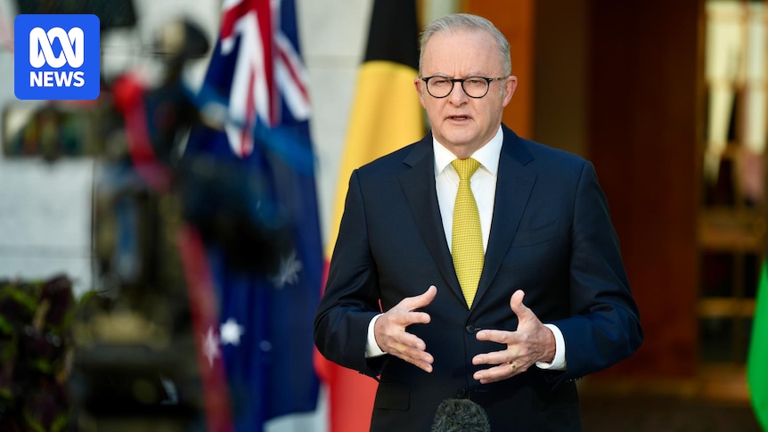 Federal politics: Australia has not been asked to participate in US's Hormuz blockade: PM — as it happened