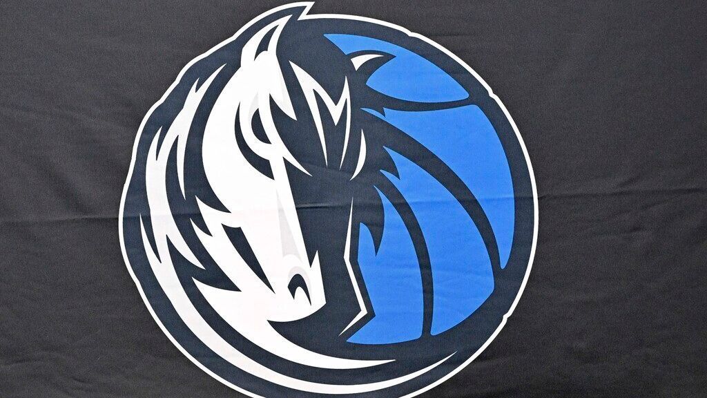 Sources: Mavs dismiss director of health in another shake-up