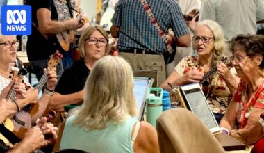 Sunshine Coast ukulele club's 600 members may be strumming their way to better health