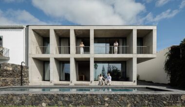 House of the Shattered Rock / SO Arquitetura & Design