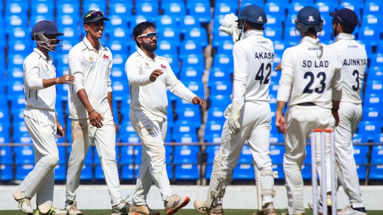 Mumbai introduces contract system for domestic players