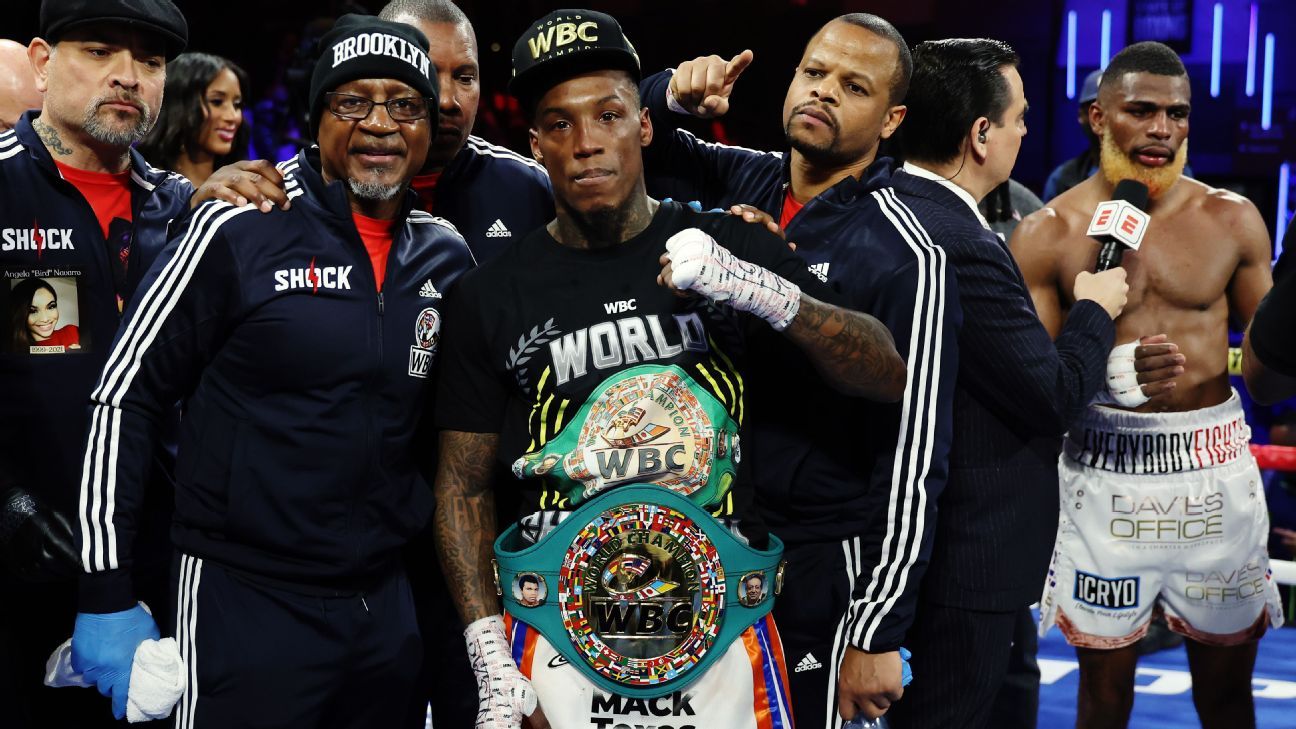 O'Shaquie Foster to defend WBC title vs. Raymond Ford on May 30