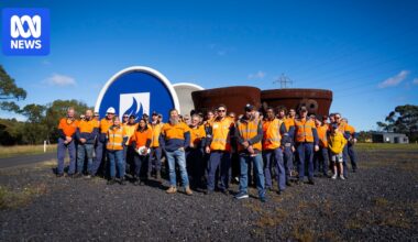 Liberty Bell Bay smelter workers plead for government support as final payday looms