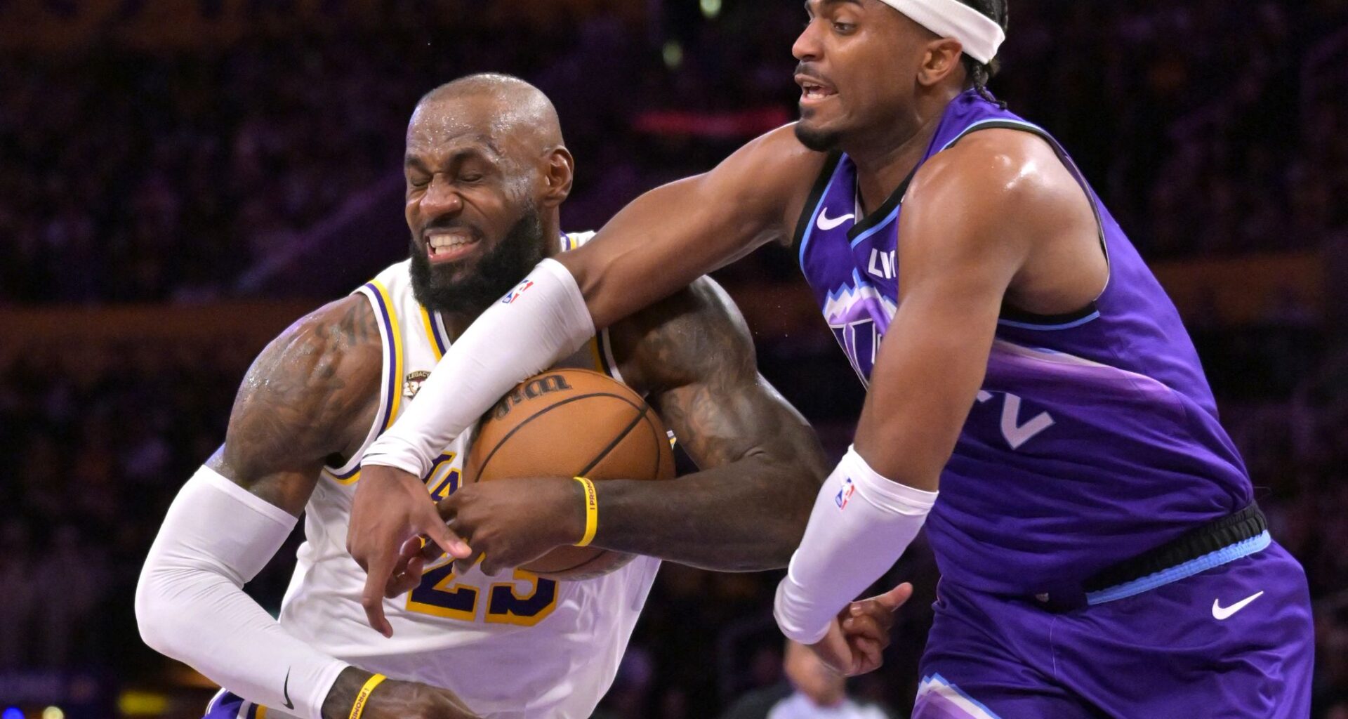 The Lakers still have hope for the playoffs, even without Luka Doncic and Austin Reaves for now