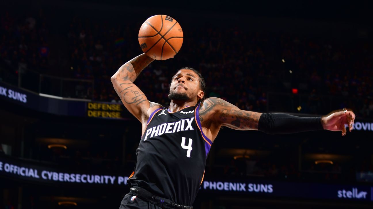 Suns end Warriors' season, set first-round date with Thunder