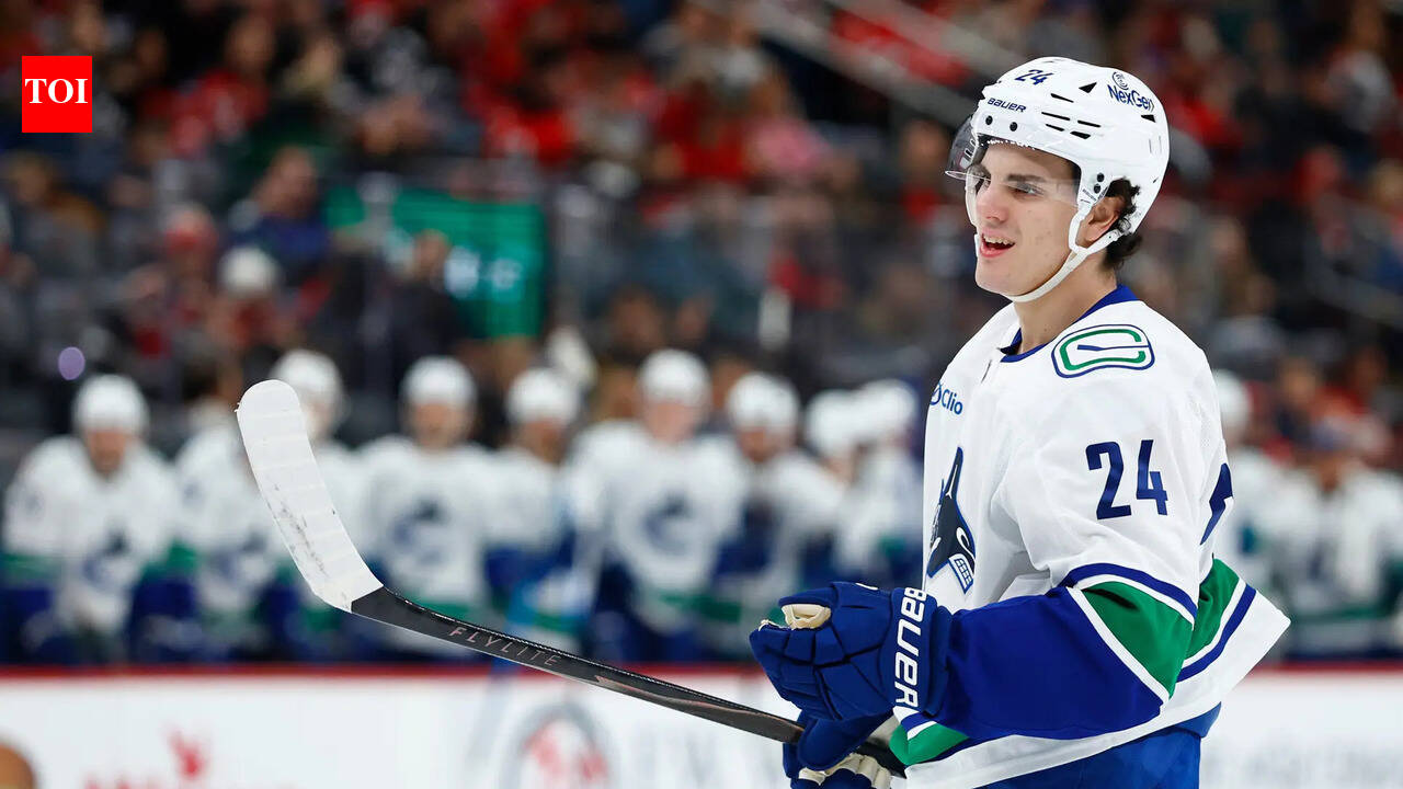 Vancouver Canucks rookie Zeev Buium discusses his NHL debut season growth while Kevin Bieksa highlights elite future potential | NHL News