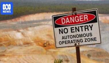 Automation is growing at Australia's biggest gold mine — but at what cost?
