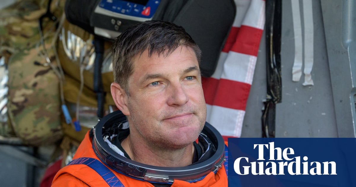 Canadian astronaut’s bon mots help heal wounds from French language row | Canada