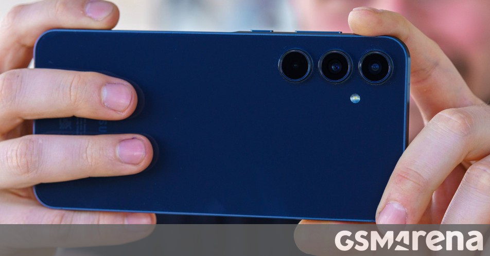Samsung Galaxy A53 and Galaxy A55 receive April 2026 security update