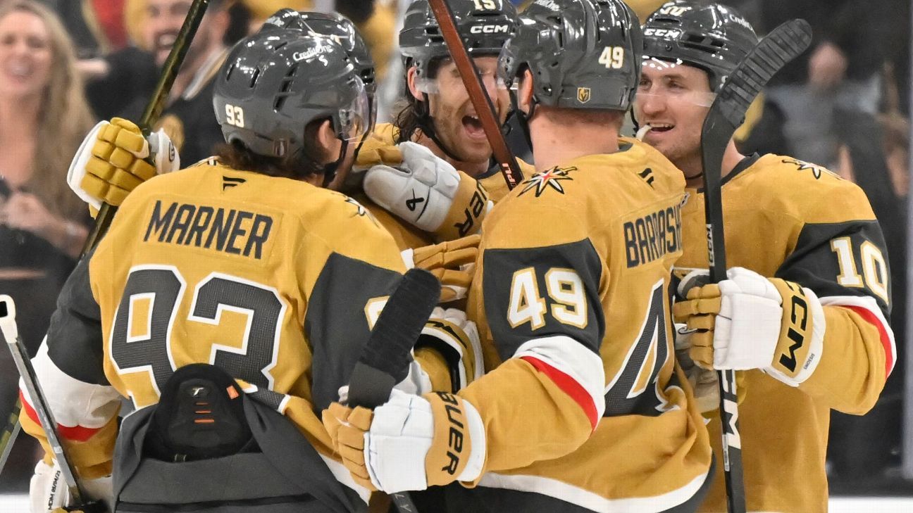 Vegas Golden Knights storm back in third period, win Game 1