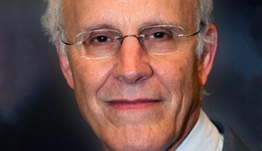 Blue Origin New Glenn Launches AST SpaceMobile BlueBird 7 Satellite