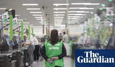 Woolworths engaged in ‘marketing magic’ to trick customers, consumer watchdog tells court | Business