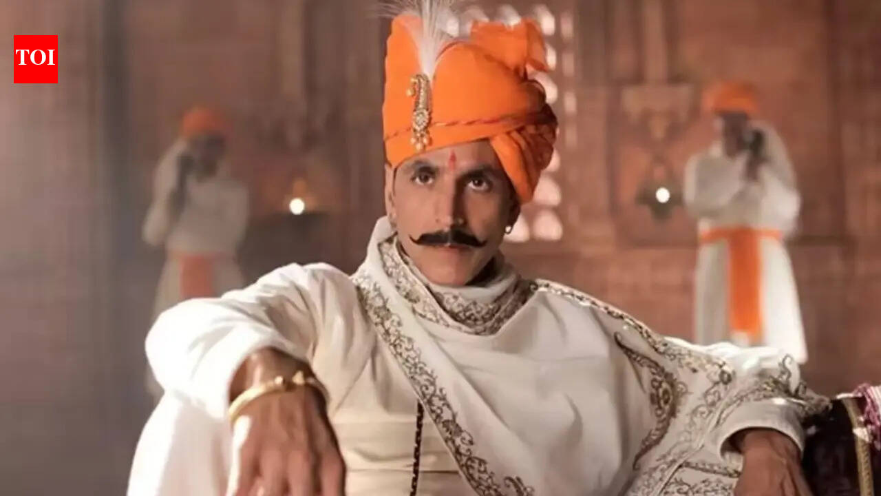 Akshay Kumar breaks silence on backlash for fake moustache for 'Samrat Prithviraj', apologises for it: 'Sometimes you have to' |