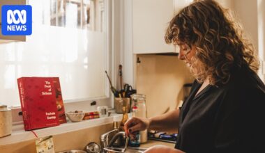 How these households divide and conquer mealtimes