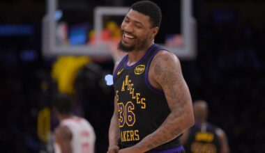Marcus Smart's breakout game helps Lakers go up 2-0 on Rockets