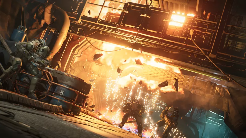 Trying to survive in The Expanse: Osiris Reborn