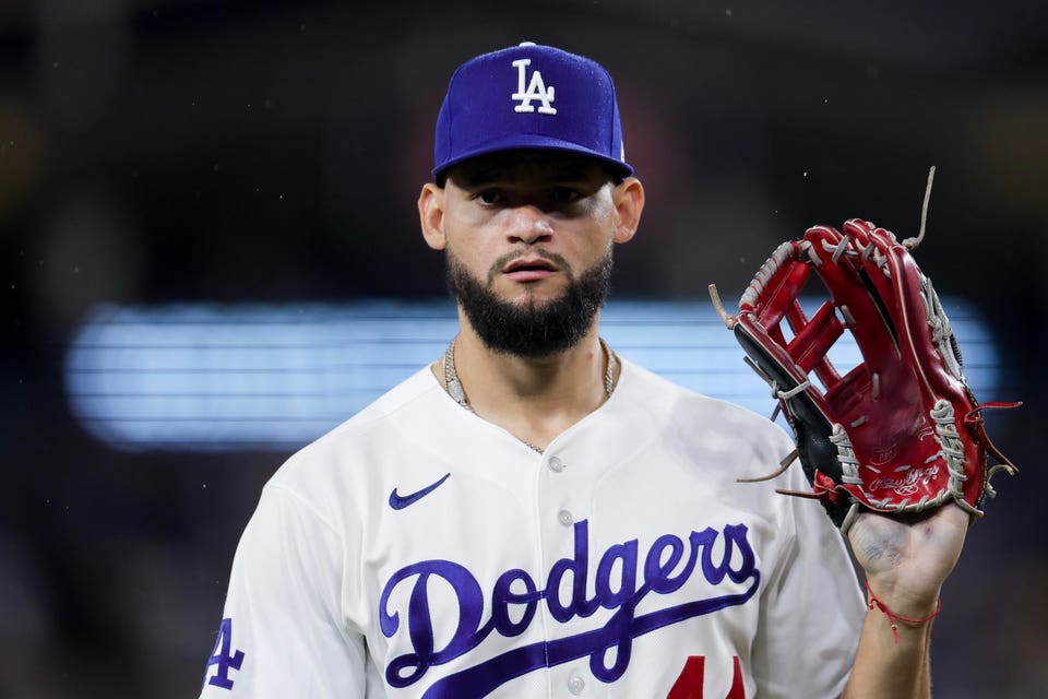 Cleveland Guardians v Los Angeles Dodgers