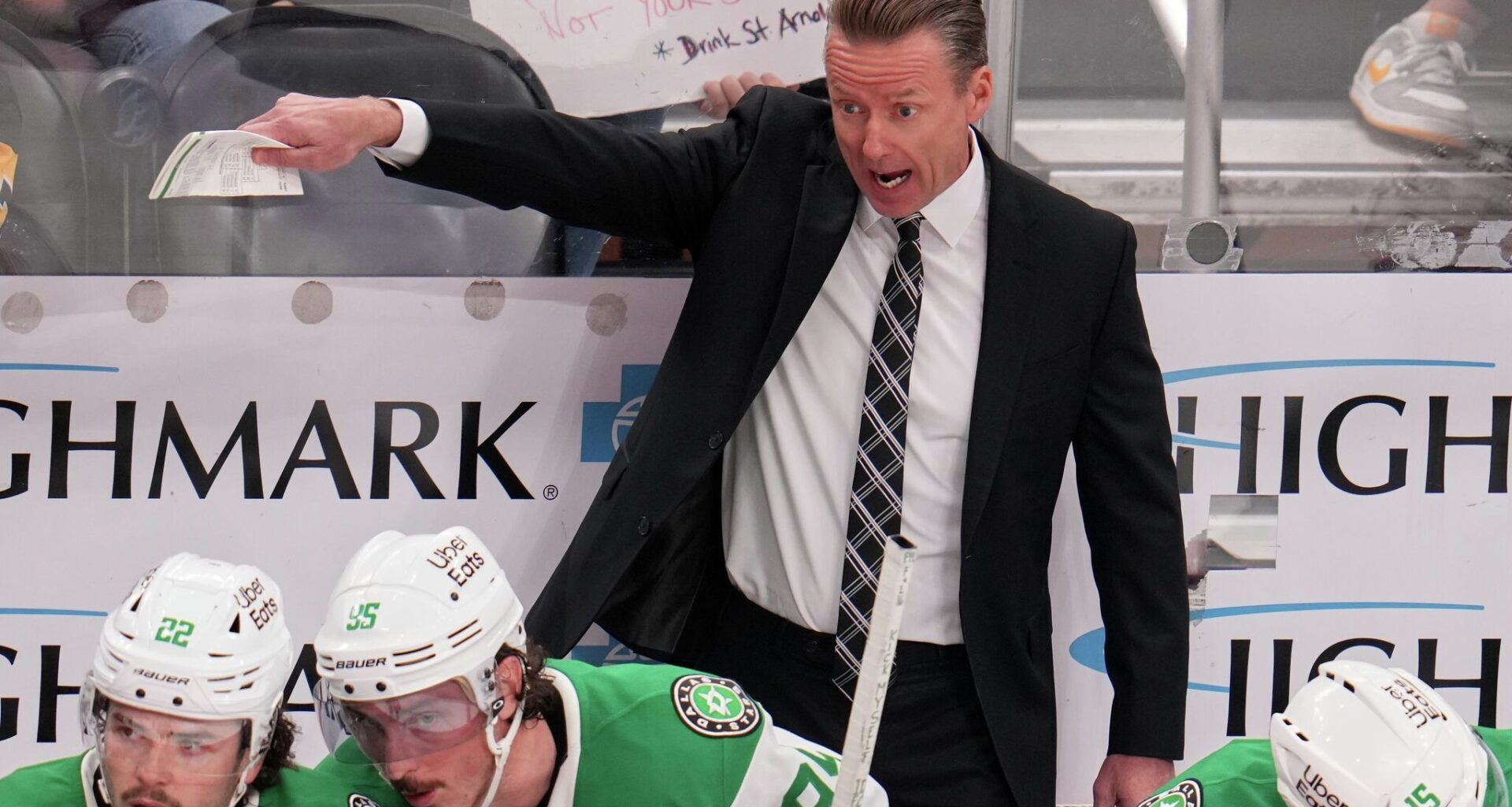 What time did the Stars go to bed after Game 3?