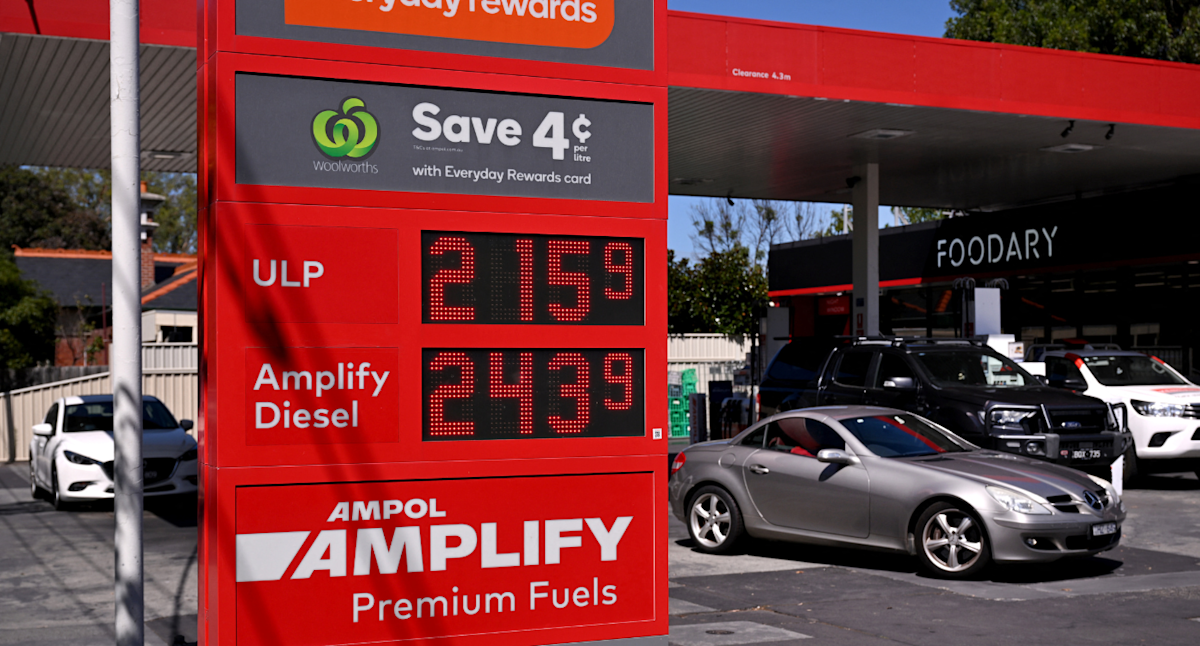Westpac offering up to $60 off fuel costs for Aussie drivers for the next month: 'Immediate savings'