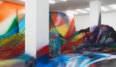 painting unfolds across earth, canvas, and space in katharina grosse’s exhibition