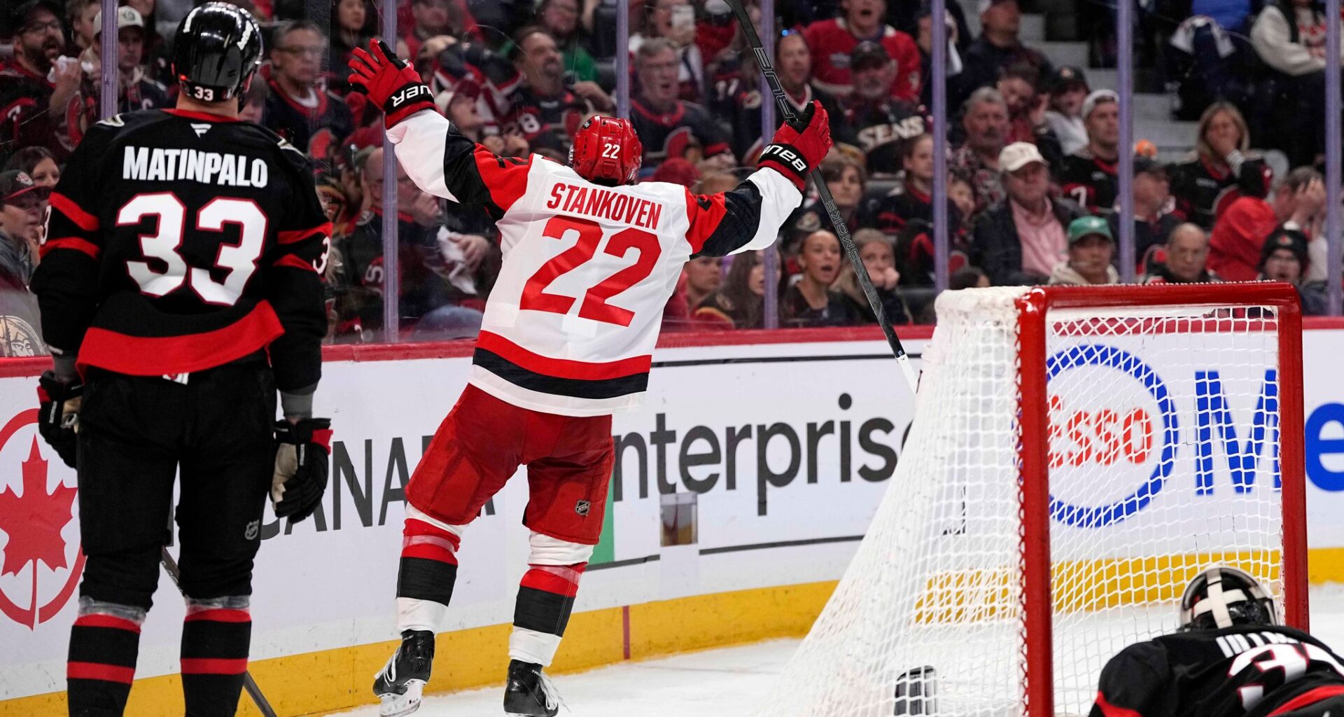 Hurricanes complete sweep of Senators