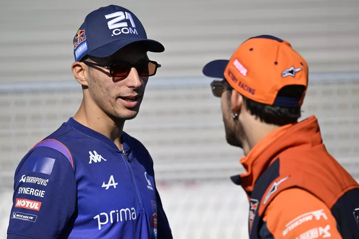 Enea Bastianini, Red Bull KTM Tech 3, Toprak Razgatlioglu, Pramac Racing