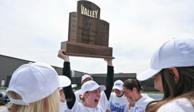 Redbirds Win MVC Tennis Championship With 4-0 Sweep Over Drake