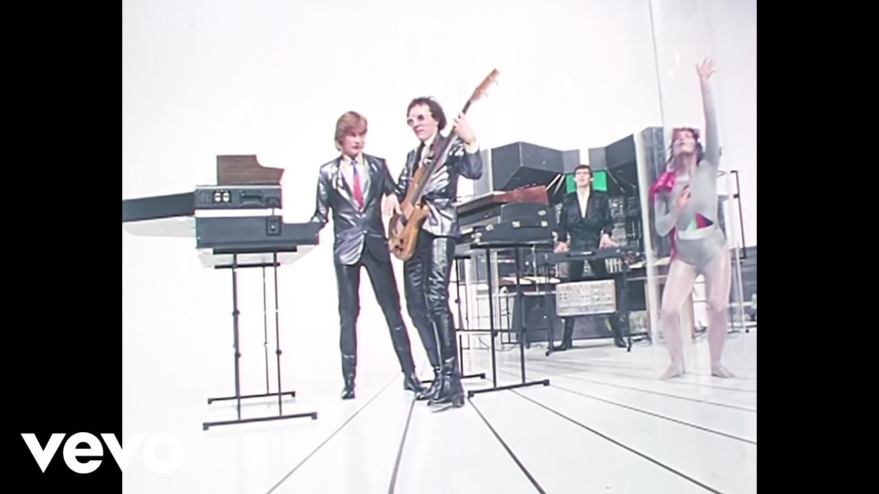 The Buggles - Video Killed The Radio Star (Official Music Video) - YouTube