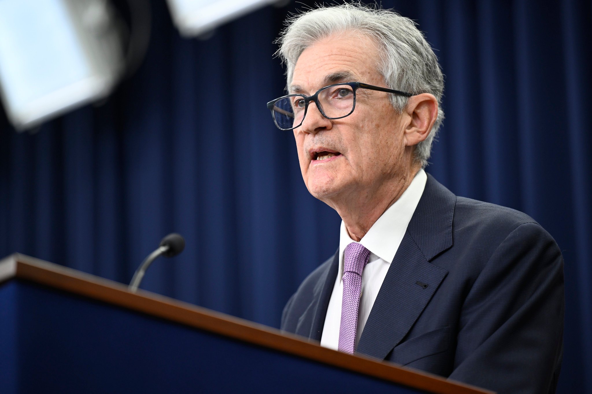 Jerome Powell delivering remarks to reporters following a Federal Open Market Committee meeting.