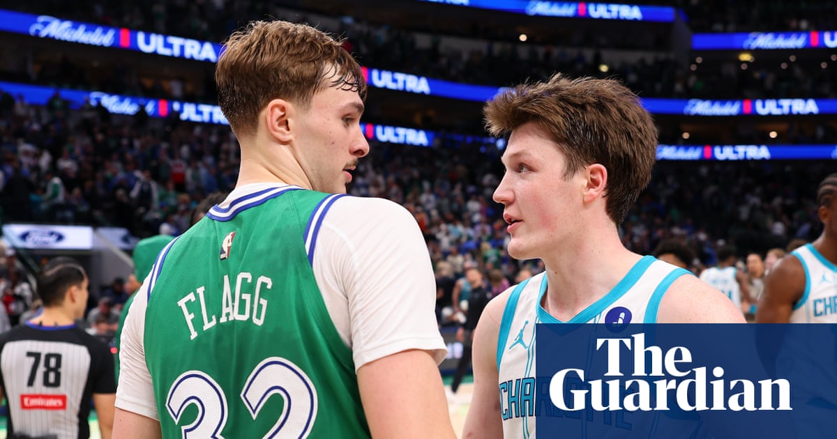 Flagg beats former roommate Knueppel to become second-youngest NBA rookie of the year | NBA