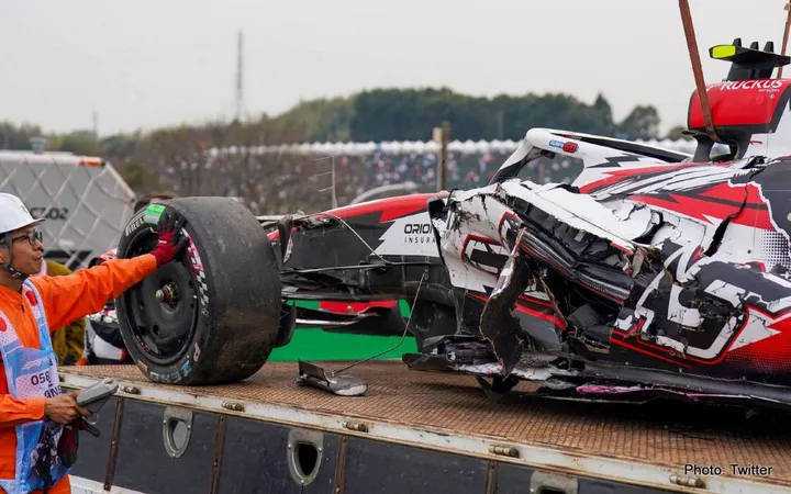 bearman crash haas suzuka-001