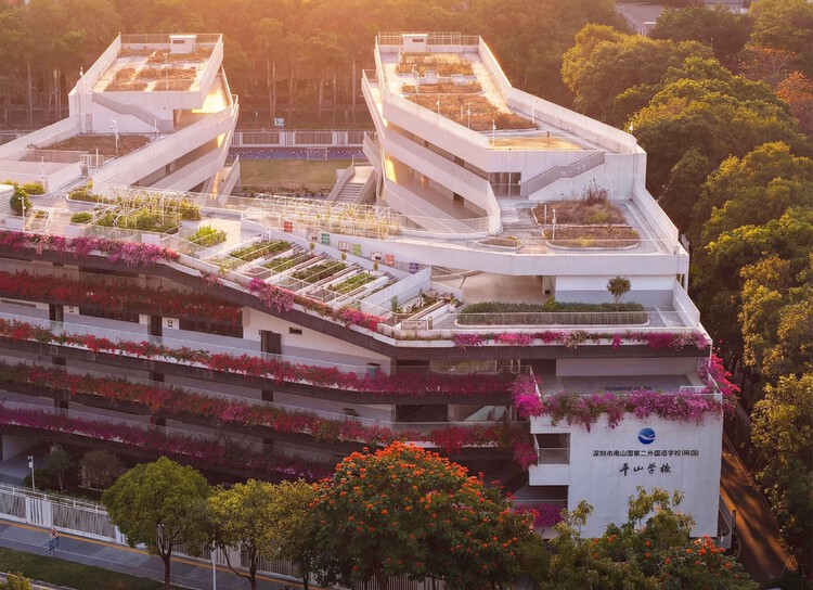Redevelopment of Pingshan Elementary School into a Nine-Year Integrated School / CCDI Dongxiying Studio - Image 31 of 45