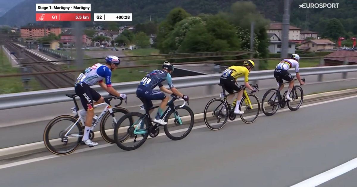'Youngsters' hang on to Pogačar's wheel. World champion talks through Tour de Romandie stage 1