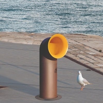 A Long-Lived, Attention-Drawing Public Garbage Can