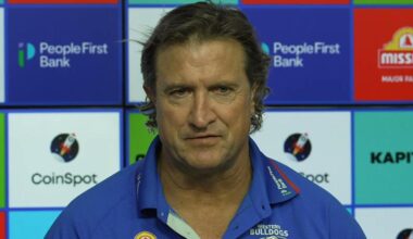 Luke Beveridge press conference video, Western Bulldogs vs Essendon Bombers result, latest news