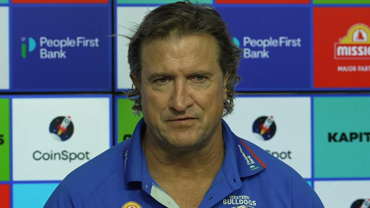 Luke Beveridge press conference video, Western Bulldogs vs Essendon Bombers result, latest news