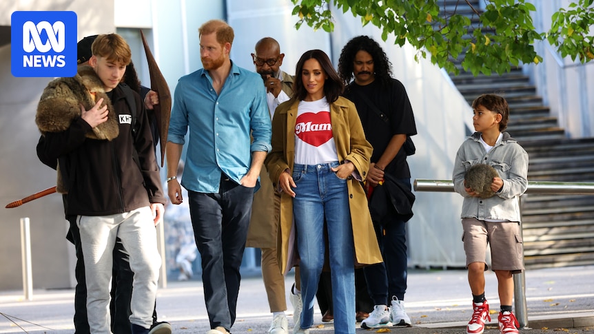 Prince Harry and Meghan return to Melbourne for day three of visit to Australia