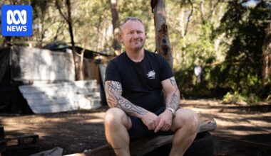 City of Moreton Bay warns Nourish Street that bins provided to homeless people break by-laws