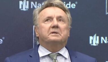 Columbus Blue Jackets coach Rick Bowness goes nuclear on own team, press conference video