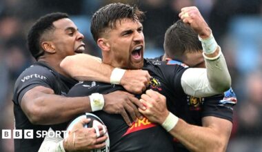Henry Slade celebrates a try for Exeter