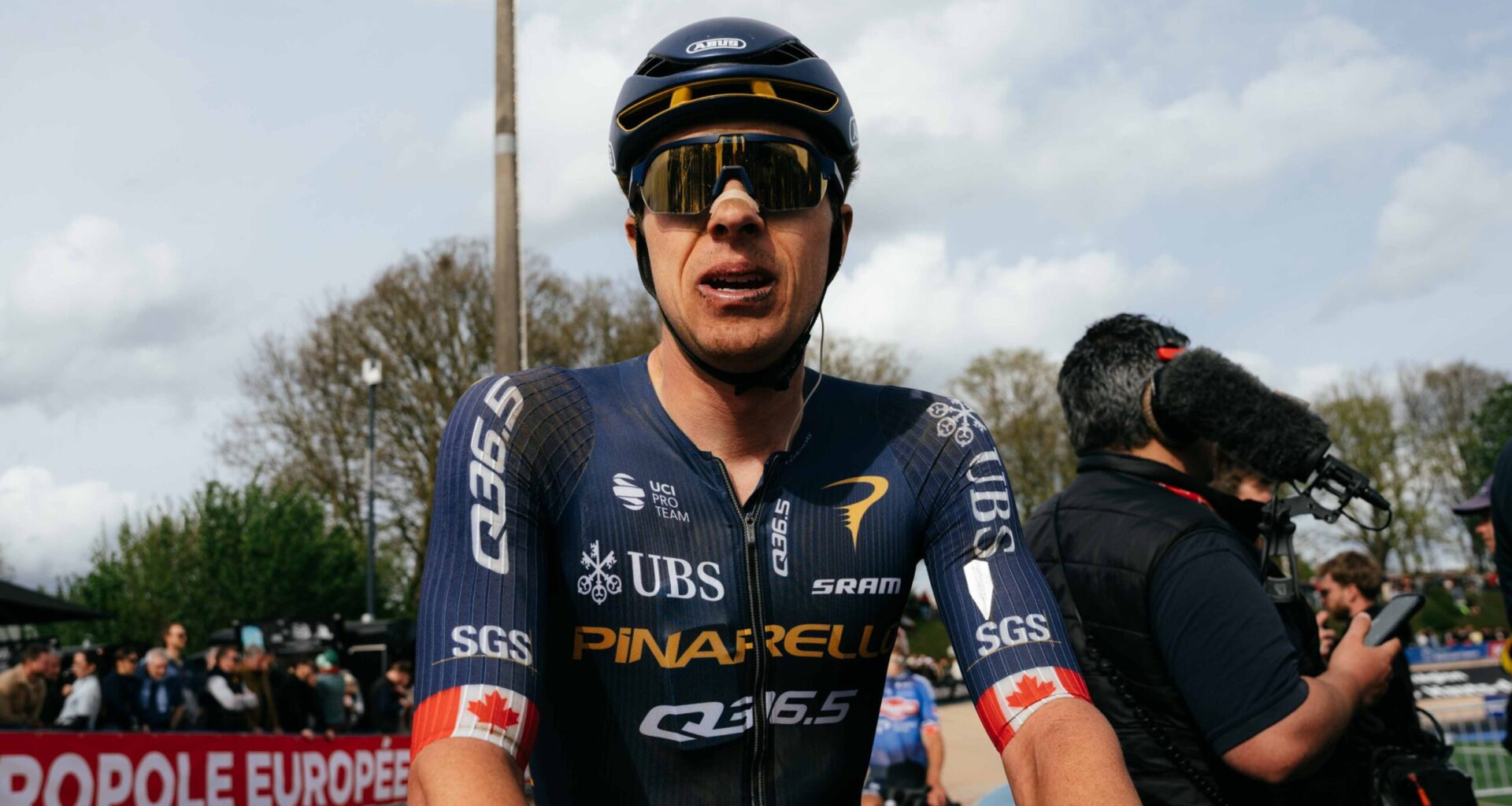 24 awesome photos from Paris-Roubaix