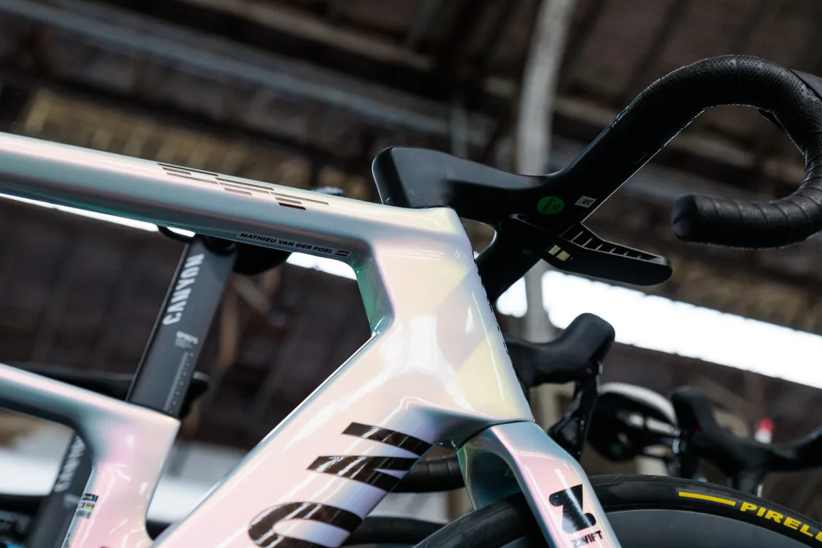 Mathieu van der Poel Canyon Aeroad CFR at 2026 Omloop Het Nieuwsblad