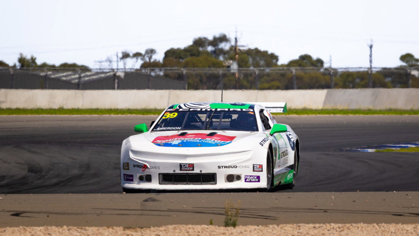 Porsche champ scores TA2 debut with Supercars squad